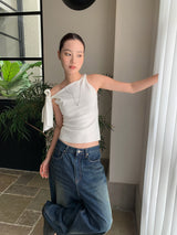 Kine strap unbalanced shoulder sleeveless top