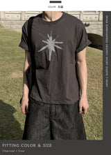 スパーク エンブロイダード グラフィック ショートスリーブ Tシャツ