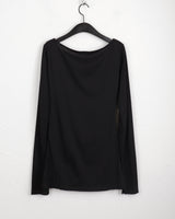 クメンレタリングリップネックスリムロングスリーブTシャツ