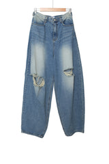 destroyed balloon denim pants