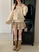 Present Ribbon Twist Loose Off Shoulder Knit (4color)