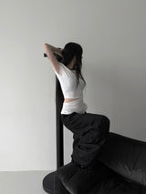 clean off-shoulder slit T (3color)