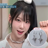 [少女時代 テヨン Piercing] ラブ プラネット ハギーズ ピアス - Silver Color