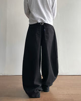 Volume Buckle Cotton Pants