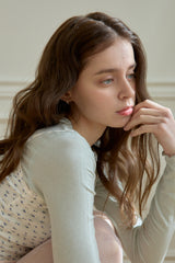 MELLOW FLOWER LACE TOP
