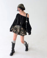 Buckle backless off-shoulder sweatshirt