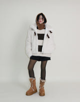 レイチェル 2ベルトディテールショート丈ファージャケット (Lining Quilted)