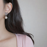 バタフライアンドパールピアス - Silver Color