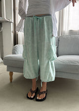 FLOWER PASTEL BERMUDA PANTS