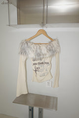 ファーホットガールロングスリーブオフショルダーTシャツ