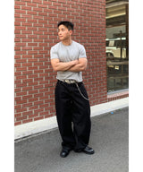 Non-faded curved raw denim pants