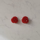 [Kwon Eunbi Earrings] プチローズカボションピアス - Red
