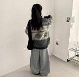 Loa Snow Flake Nordic Pattern Knit