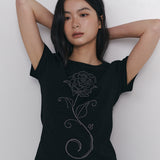 CローズホットフィックススリムTシャツ -ブラック