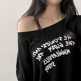 Alling lettering shoulder long sleeve tee