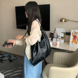 [ビッグバッグ/ノックストレージ🖤] リオブラックレザーショルダーバッグボブサンバッグスチューデントバッグラップトップオフィスワーカーバッグ 1 color