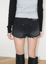 DEEP BLACK DENIM SHORTS (S-L)
