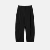 Unbalanced pintuck curved pants
