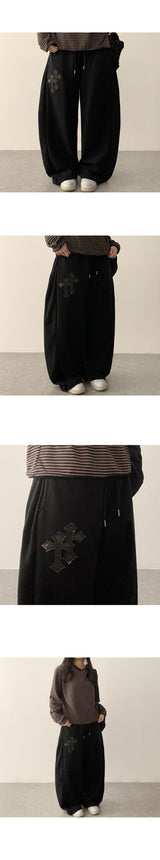 Dex Camo Cross Patch Wide Banding Pants 