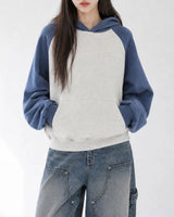 (UNISEX) Raglan Color Block Crop Hoodie