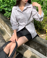 Suhi Rivet ポケットストラップルーズフィットロングスリーブシャツ