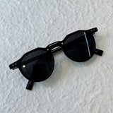 Refined Stud Round Frame