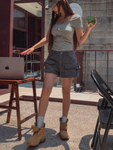 vintage multi-pocket short pants
