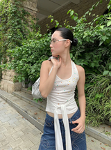 カラーハートビーズホルターネックスリーブレスTシャツ