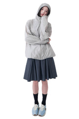  AIRY HOODED WINDBREAKER