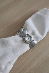 Oval bracelet watch 