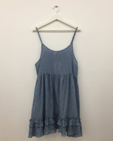 Backless plaid one-piece (2color)