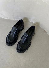 ROUND PLATFORM LOAFER (BLACK)