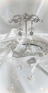 [IU Piercing] Dainty Heart Crystal and Ribbon Huggies Piercing - Silver Color