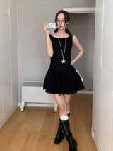 Black lace flare sleeveless dress