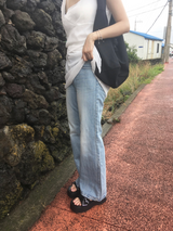 シワブーツカットデニム