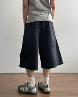 Pore Eyelet Bermuda Pants