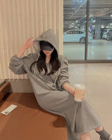 フード付きフリースロングワンピース