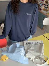 a traveler's tee, navy
