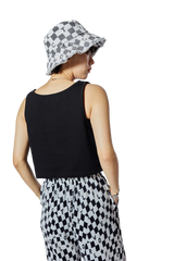 タンクトップ