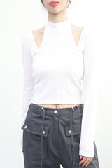 ローズホルターネックオフショルダーTシャツ