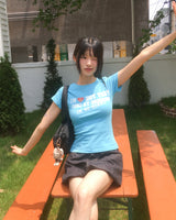 ヒルズ スリムレタリングプリント半袖Tシャツ