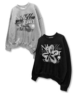 New Year グラフィックスウェットシャツ_グレー