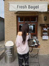 Angora wide shoulder loose fit knitwear