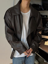 シンプルUネックTシャツ