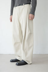 sculpted curved pants