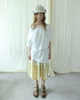 MELT BUTTON OFF-SHOULDER T-SHIRT