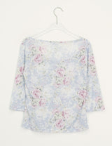 Heysha Flower Slit Punching Three Quarter T-Shirt