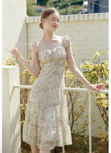 Daphne flower dress Ivory