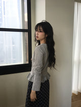 フリルロングスリーブTシャツ