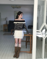 アブワパンチングフリルソフトスカート